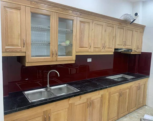 Mẫu kính ốp bếp Đà Nẵng kinh op bep 10