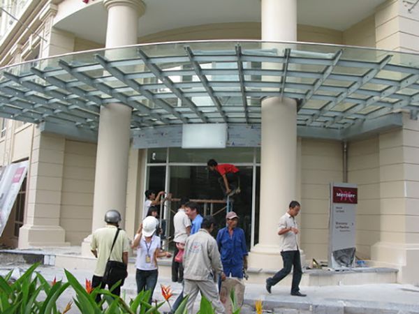 Mái kính cường lực Đà Nẵng mai kinh dep 27