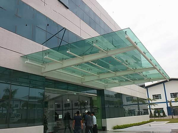 Mái kính cường lực Đà Nẵng mai kinh dep 4